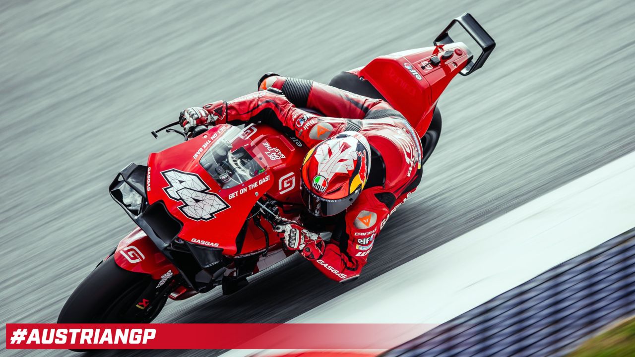GASGAS TECH3'S POL ESPARGARO AND AUGUSTO FERNANDEZ COMPLETE FIRST DAY AT RED BULL RING IN P15 AND P20