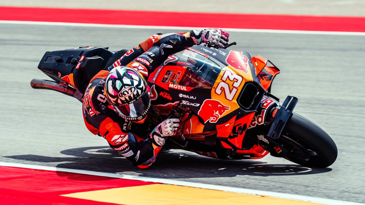 RACING, SCENIC TRACK, TUSCANY HILLS AND PIZZA: THE PERFECT COMBO AWAITS RED BULL KTM TECH3 IN MUGELLO
