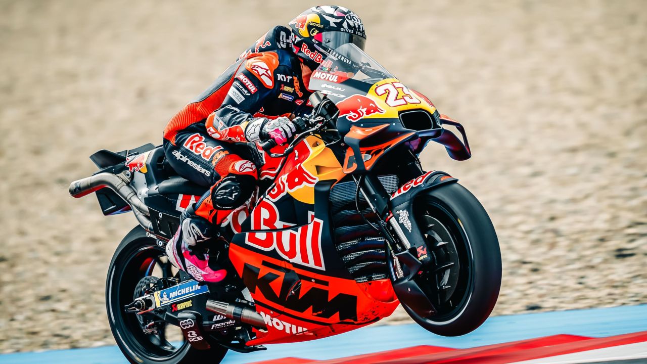 READY FOR ICONIC BRNO! ENEA BASTIANINI RETURNS FROM ILLNESS, POL ESPARGARO FITS IN FOR INJURED MAVERICK VIÑALES