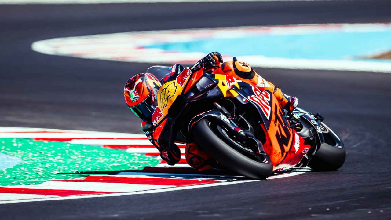 ESPARGARO REWARDED FOR AWESOME HUNGARIAN ADVENTURE WITH P8, DNF FOR BASTIANINI AFTER OPENING LAP CRASH